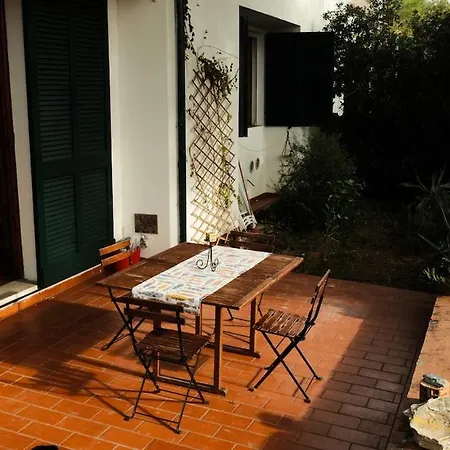 Ampio Bilocale A - Villaggio La Serra Marina di Campo